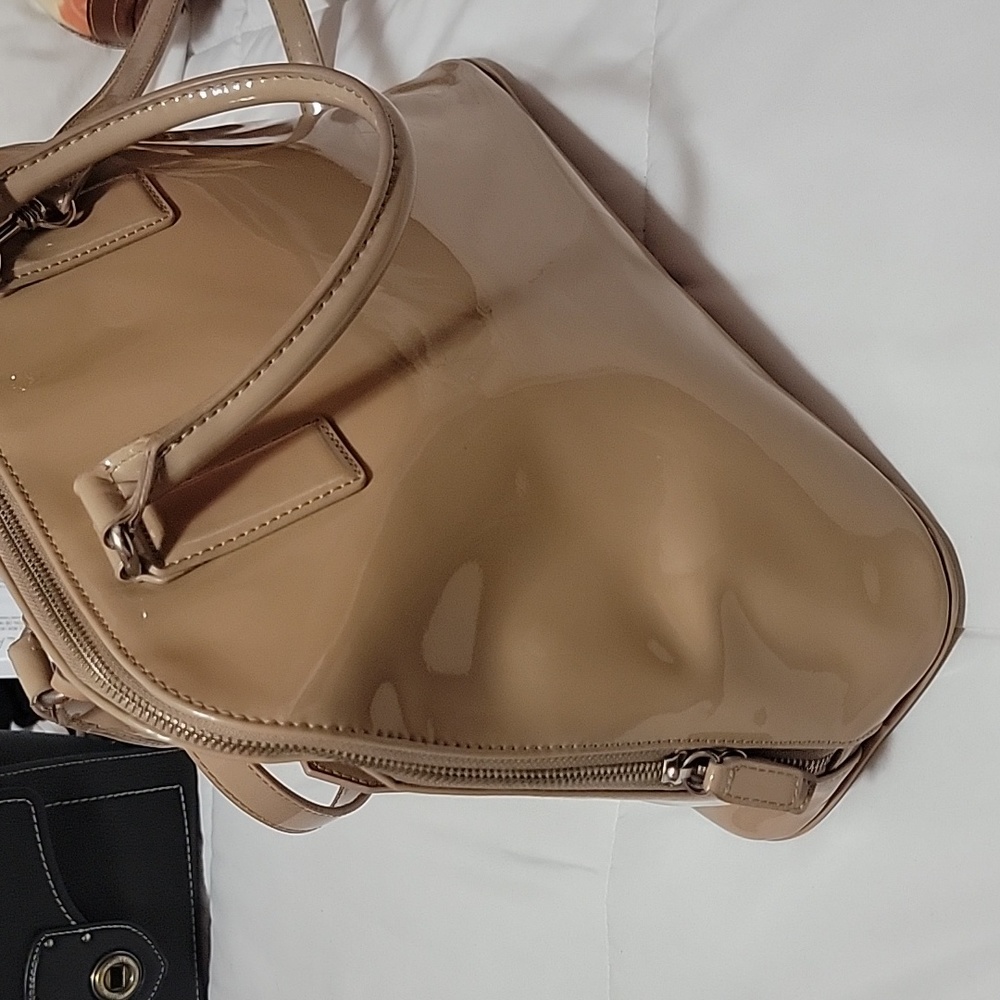 Express Handbag - Picture 3 of 10
